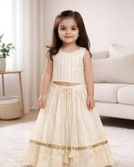 Child wearing DIRA